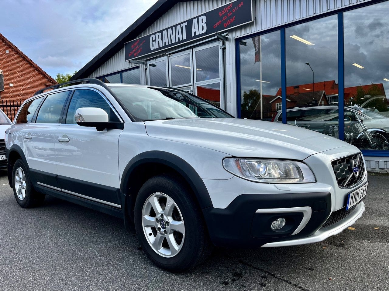 Volvo XC70 2015 – bild 1 av 13