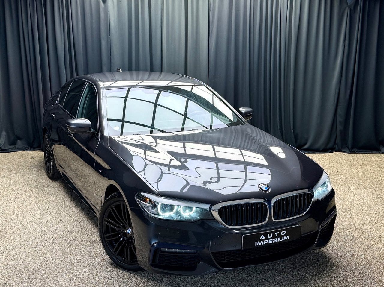 BMW 520d 2020 – bild 1 av 24