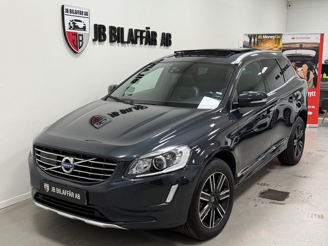 Volvo XC60 2017 – bild 1 av 24