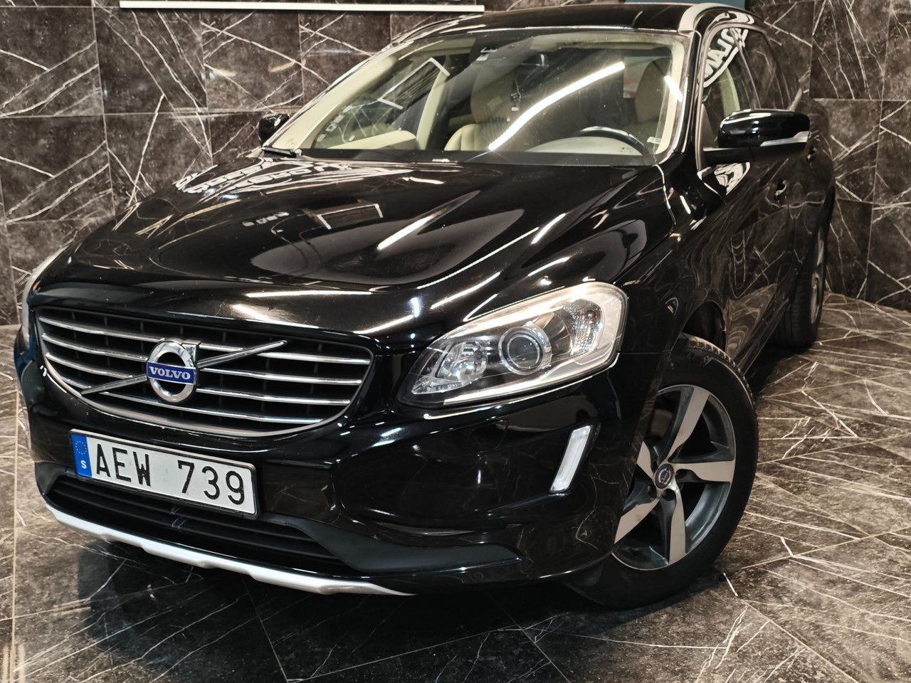 Volvo XC60 2014 – bild 1 av 24