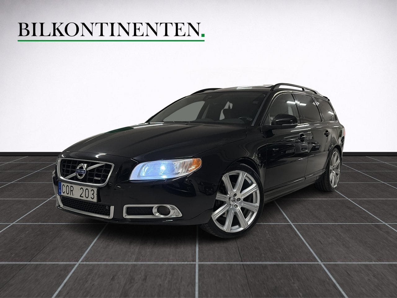 Volvo V70 2013 – bild 1 av 17