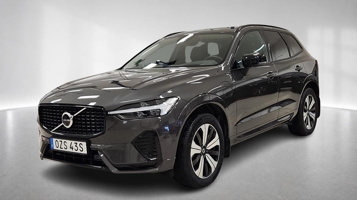 Volvo XC60 2025 – bild 1 av 15