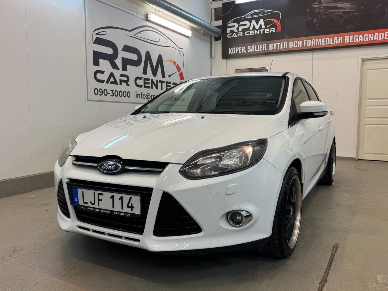 Ford Focus 2014 – bild 1 av 21