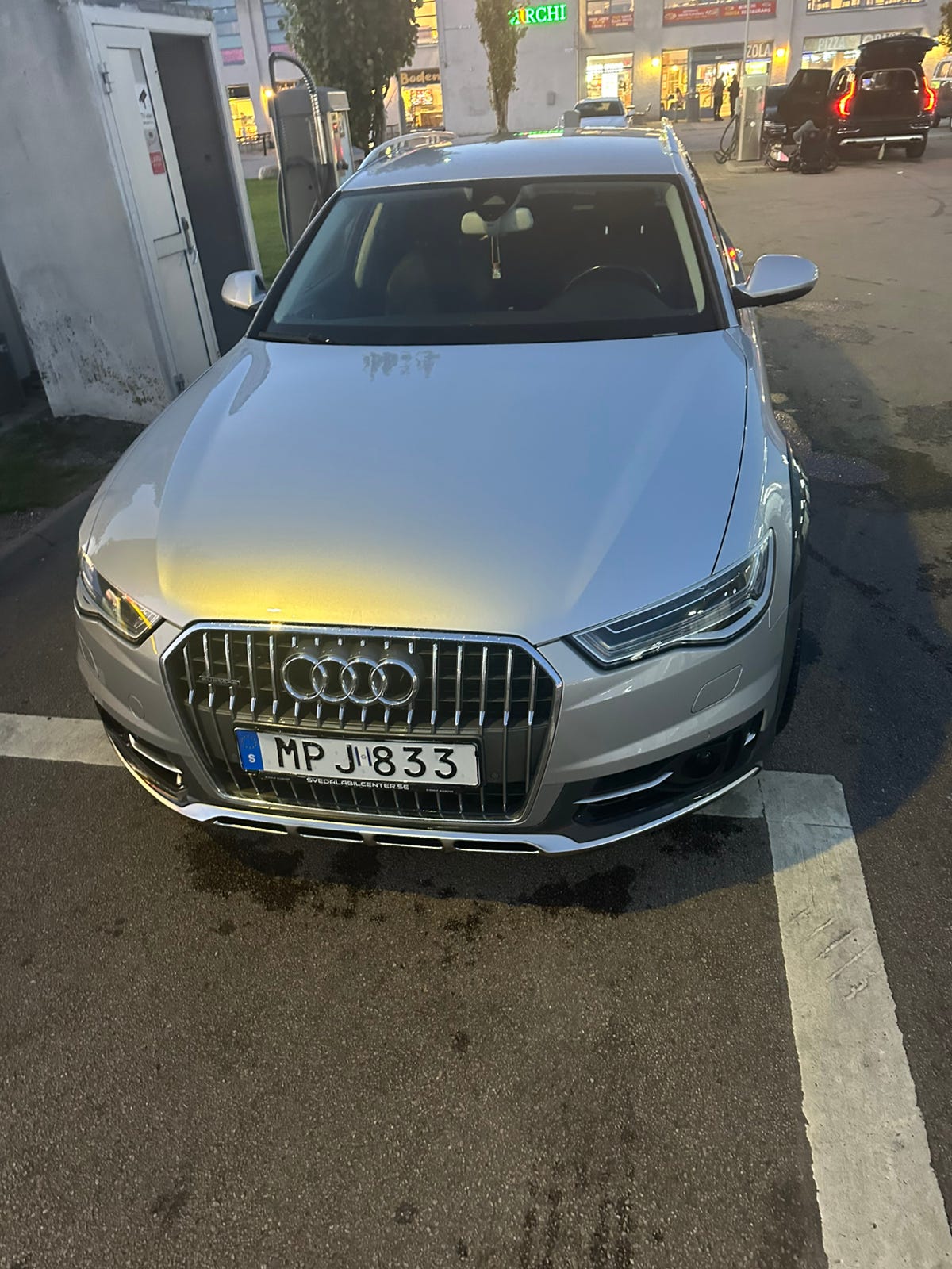 Audi A6 allroad 2018 – bild 1 av 15