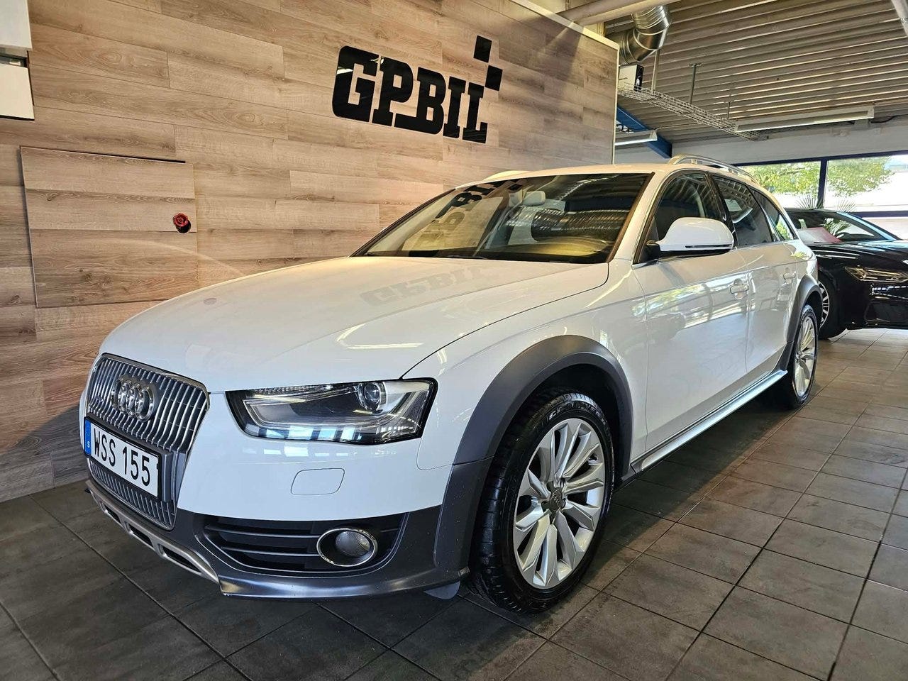 Audi A4 allroad 2014 – bild 1 av 20