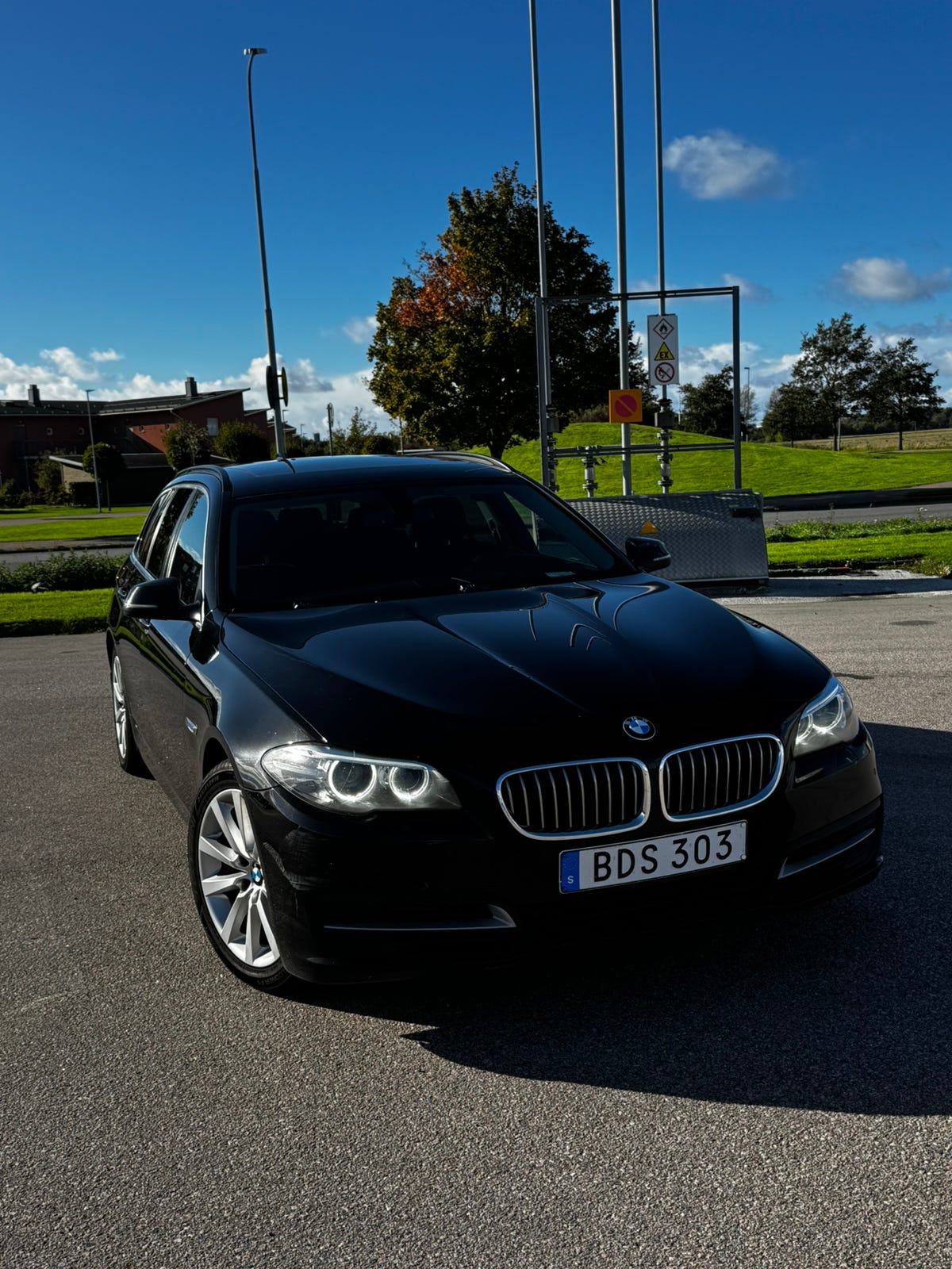 BMW 520d 2014 – bild 1 av 8
