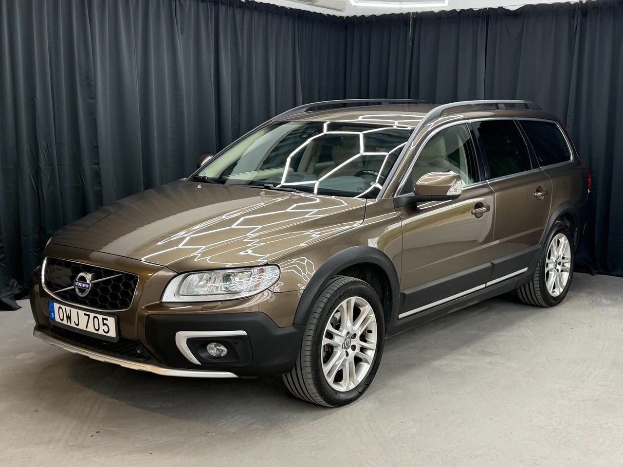 Volvo XC70 2016 – bild 1 av 14