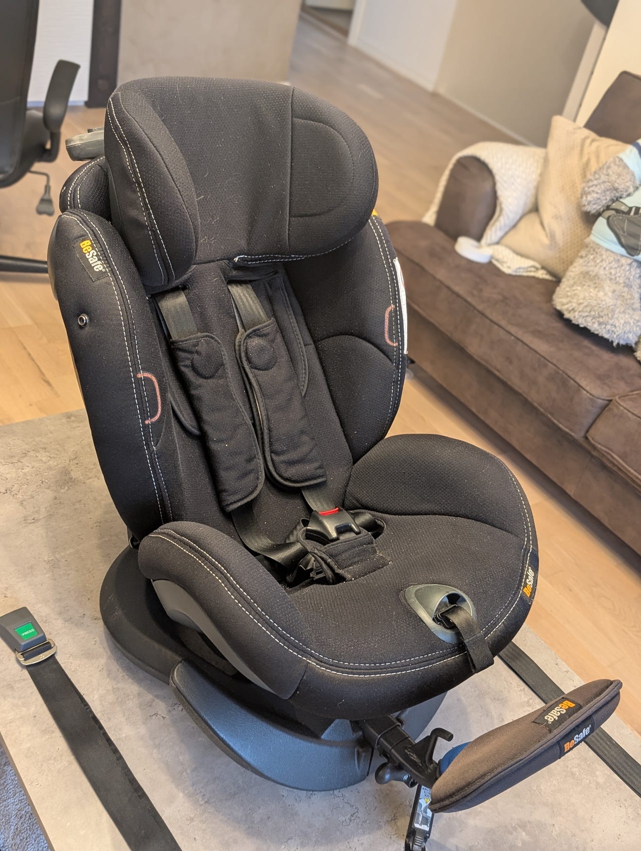 BeSafe iZi Plus X1, svart (tillverkad 2019) | Blocket