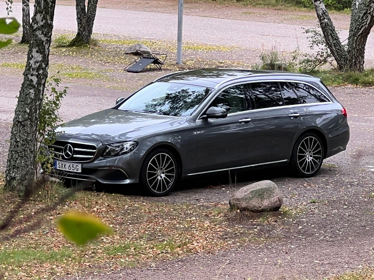 Mercedes-Benz E220 2019 – bild 1 av 2