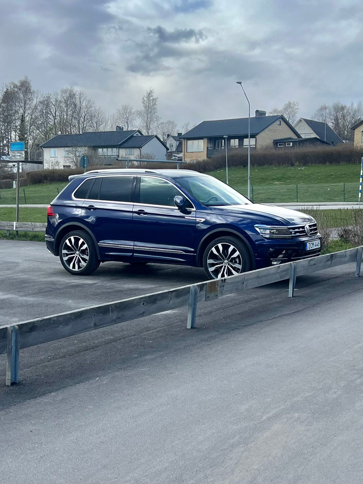 Volkswagen Tiguan 2018 – bild 1 av 14
