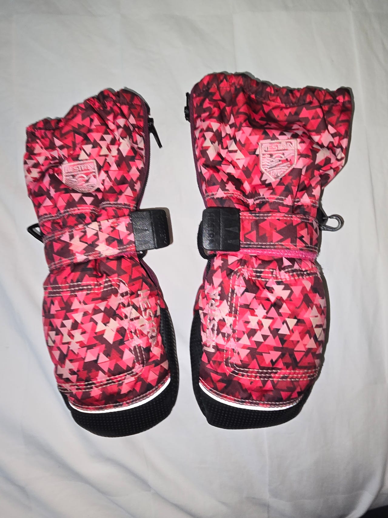 Hestra gloves size 2, excellent condition, like new | Blocket