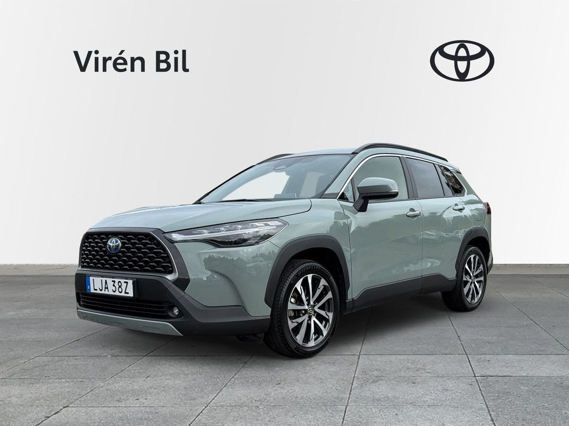 Toyota Corolla Cross 2023 – bild 1 av 11