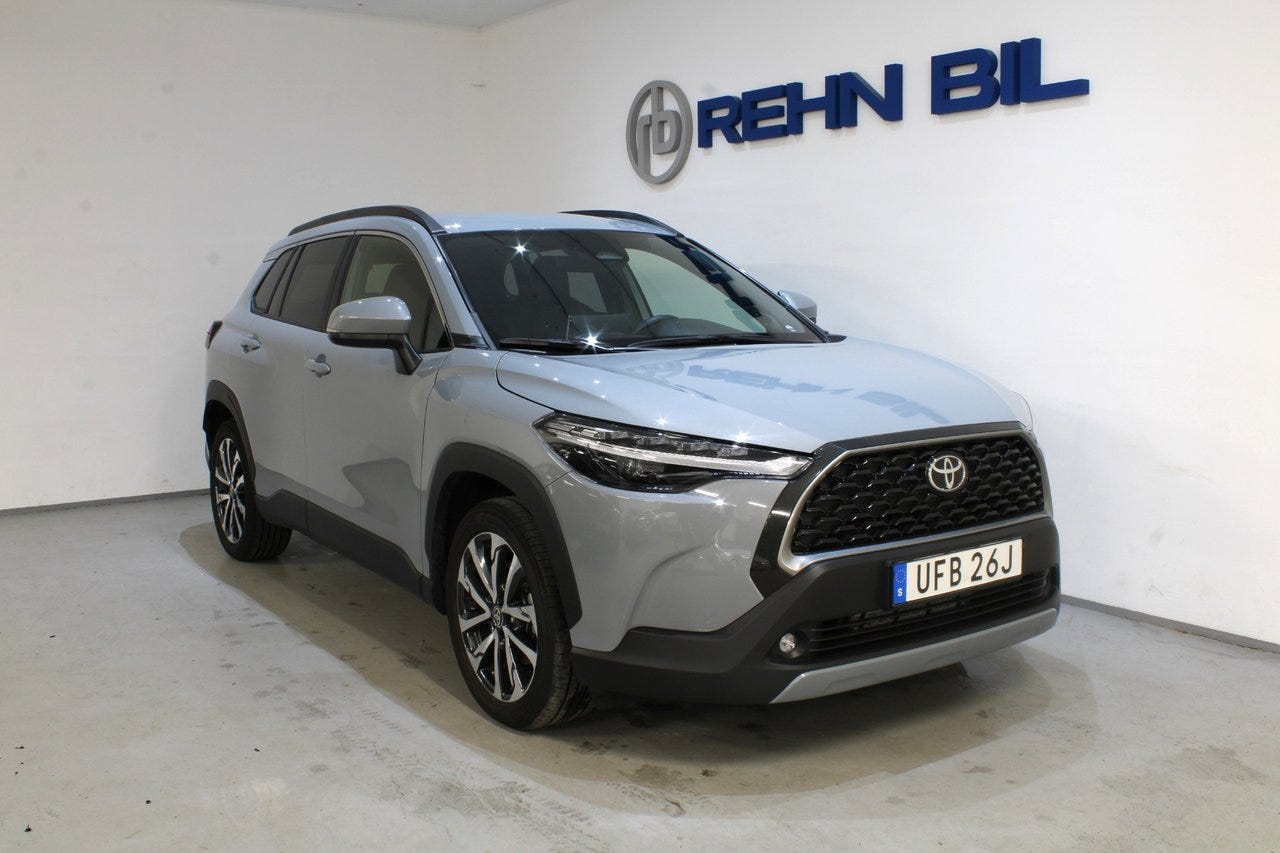 Toyota Corolla Cross 2024 – bild 1 av 14
