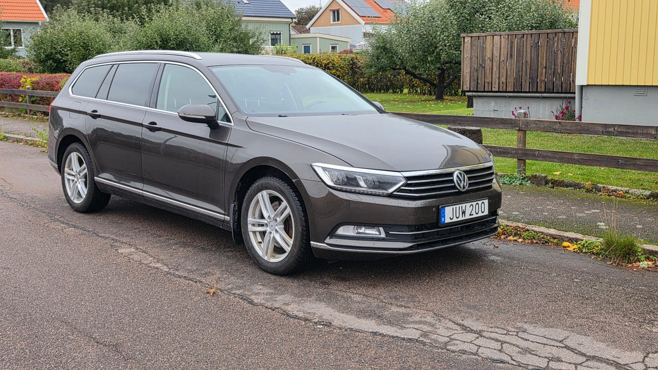 Volkswagen Passat 2016 – bild 1 av 10