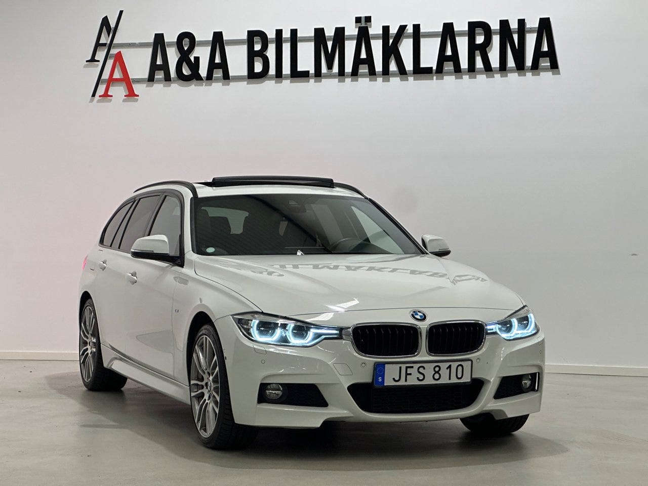 BMW 320d 2019 – bild 1 av 24
