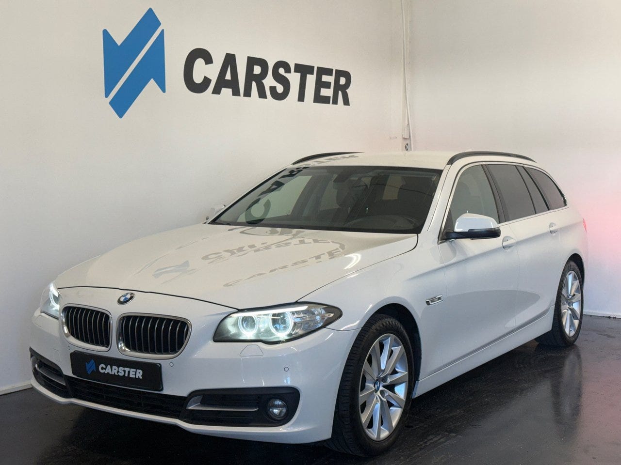 BMW 520d 2016 – bild 1 av 22