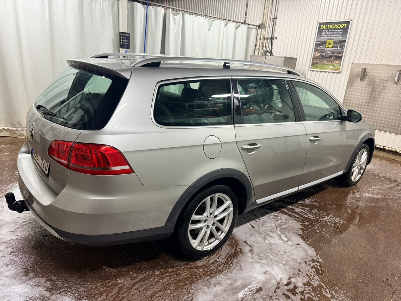 Volkswagen Passat Alltrack 2014 – bild 1 av 9