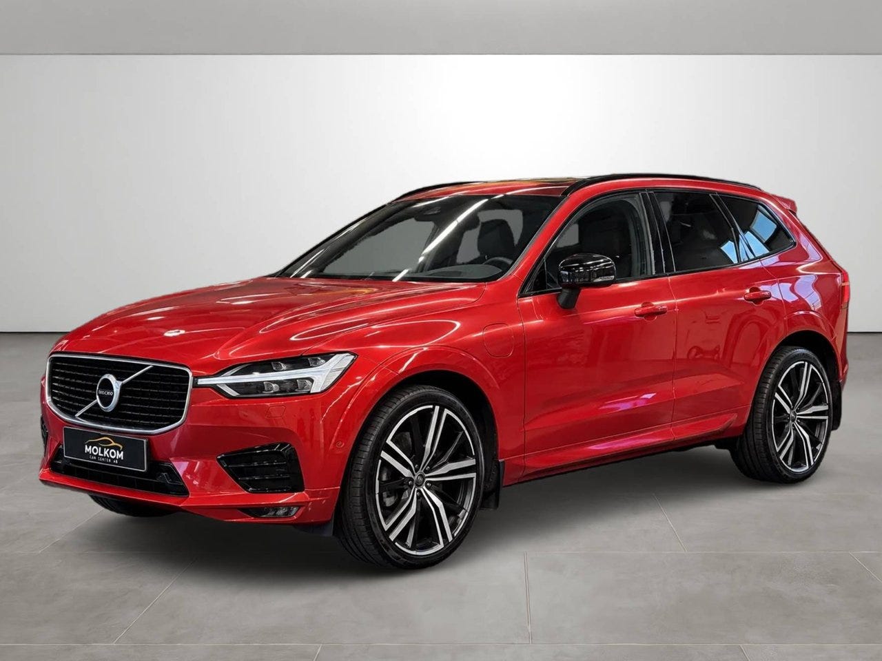 Volvo XC60 2021 – bild 1 av 6