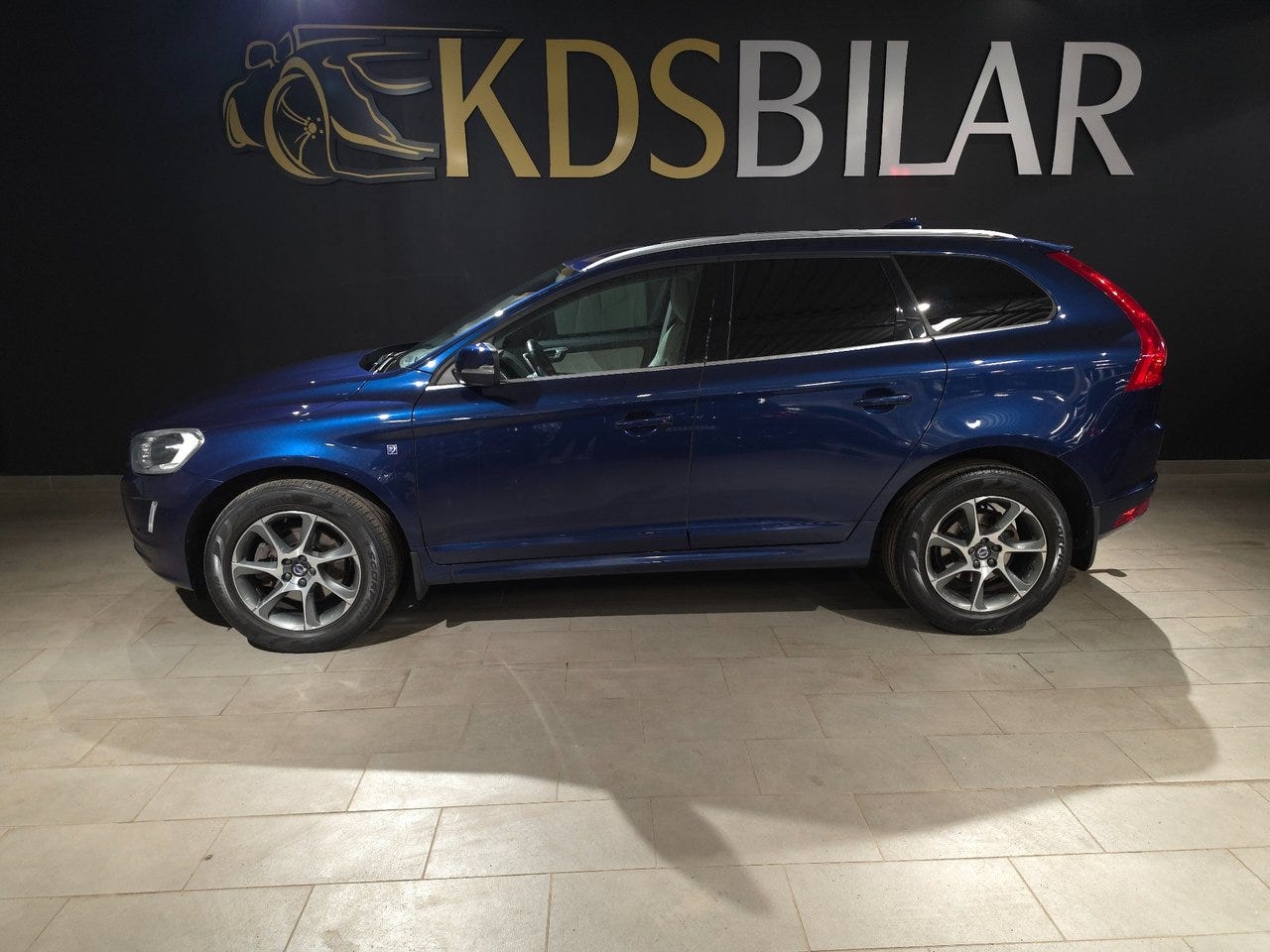 Volvo XC60 2016 – bild 1 av 12