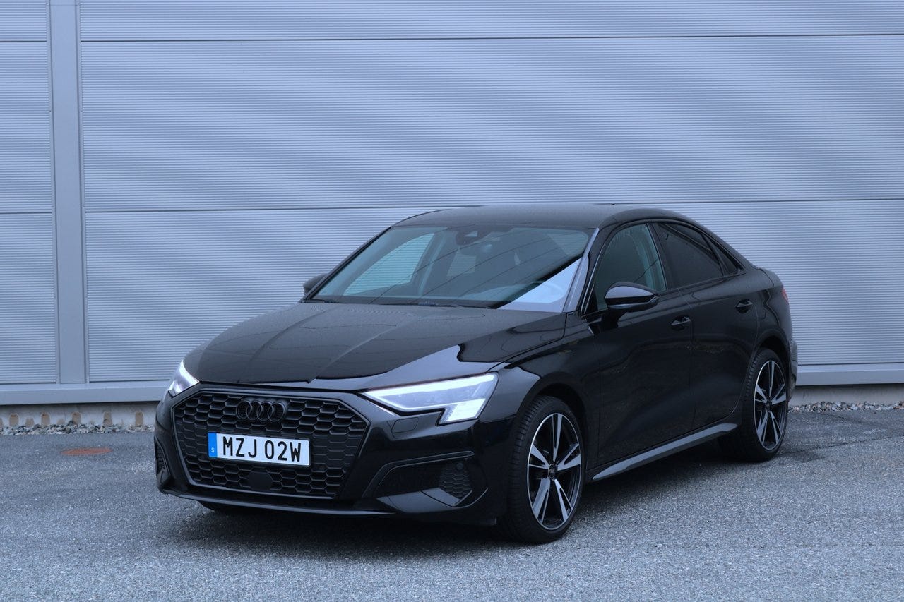 Audi A3 2024 – bild 1 av 24