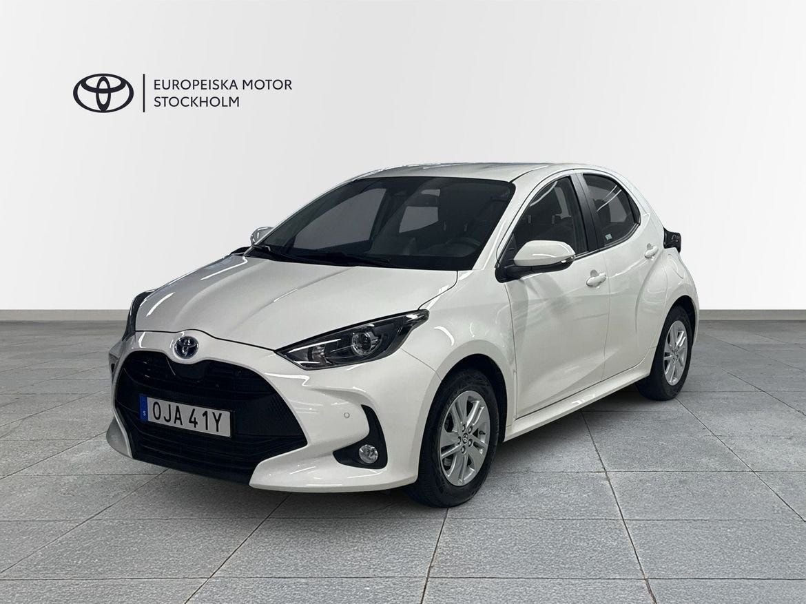 Toyota Yaris 2023 – bild 1 av 15