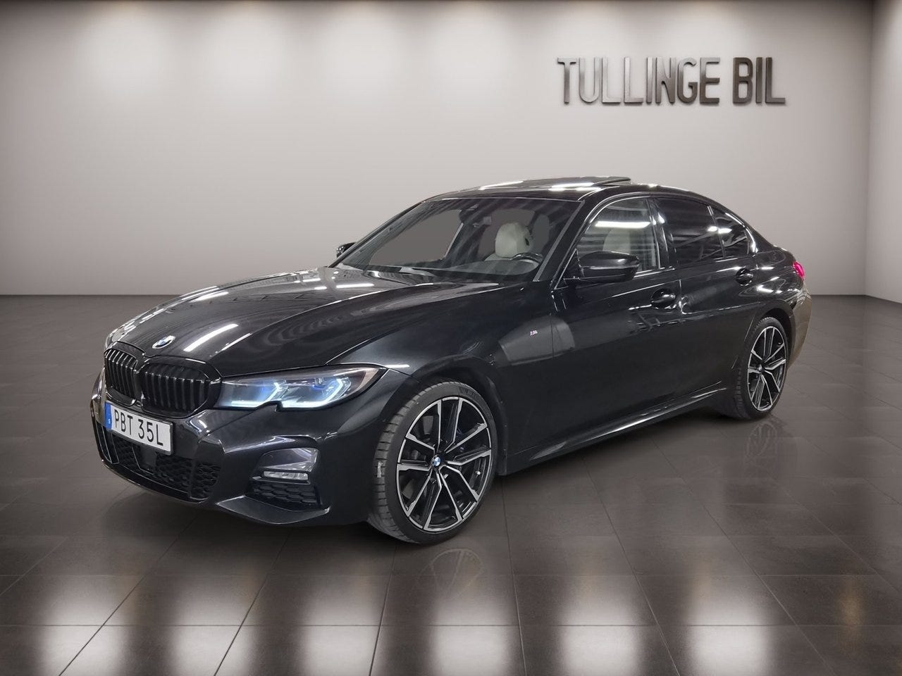 BMW 320d 2019 – bild 1 av 24