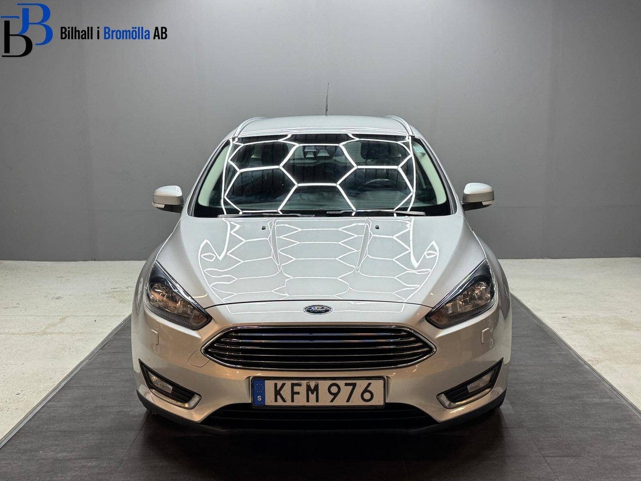 Ford Focus 2017 – bild 1 av 17