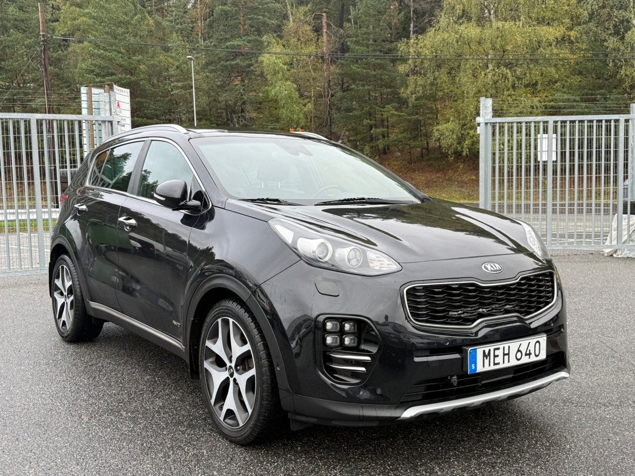 Kia Sportage 2016 – bild 1 av 24