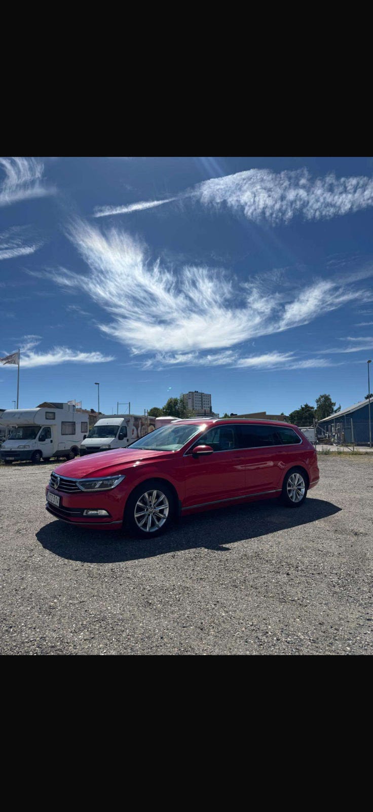 Volkswagen Passat 2015 – bild 1 av 7