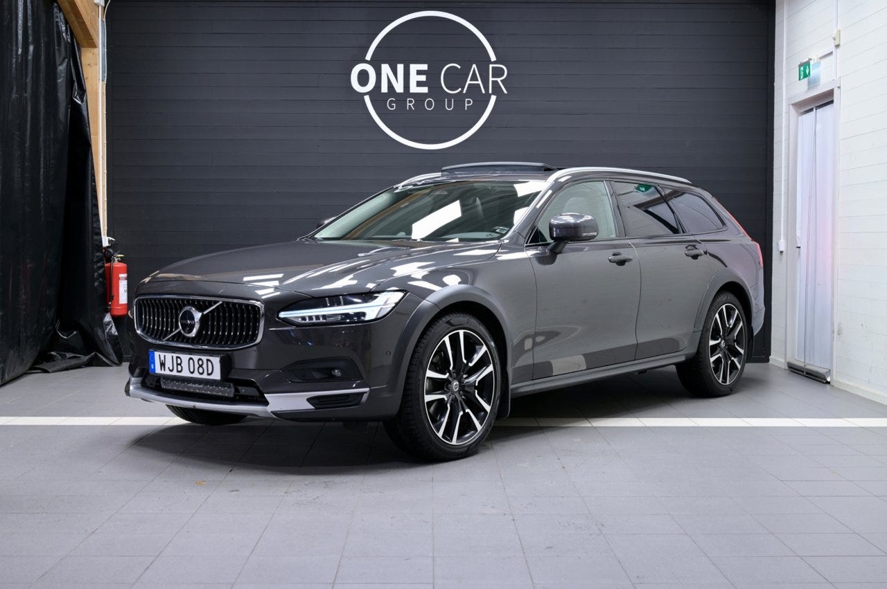 Volvo V90 Cross Country 2022 – bild 1 av 24