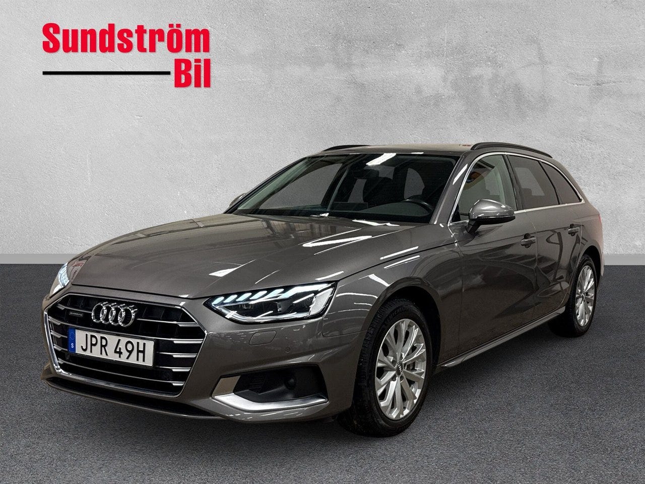 Audi A4 2020 – bild 1 av 24