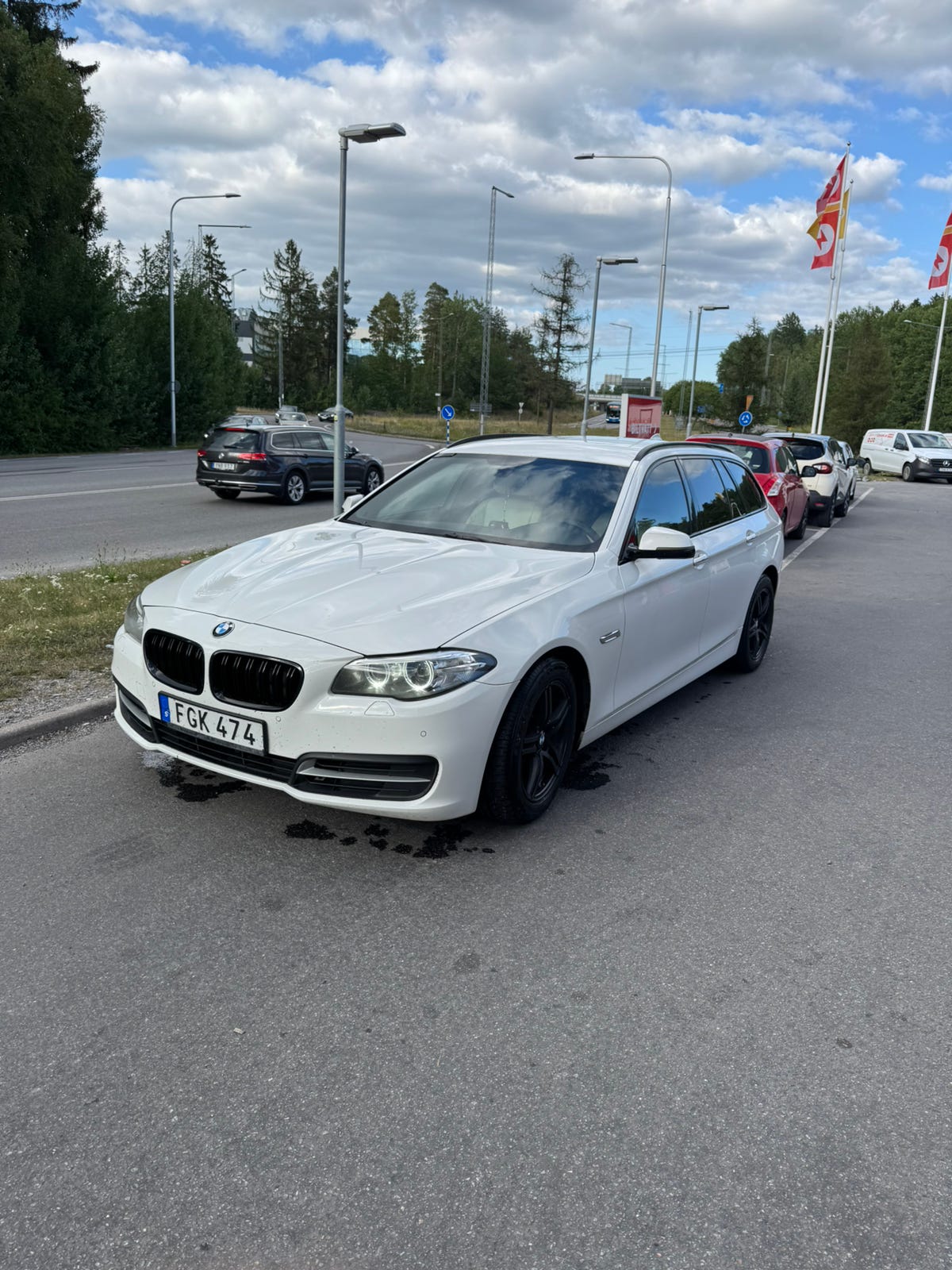 BMW 520d 2014 – bild 1 av 2