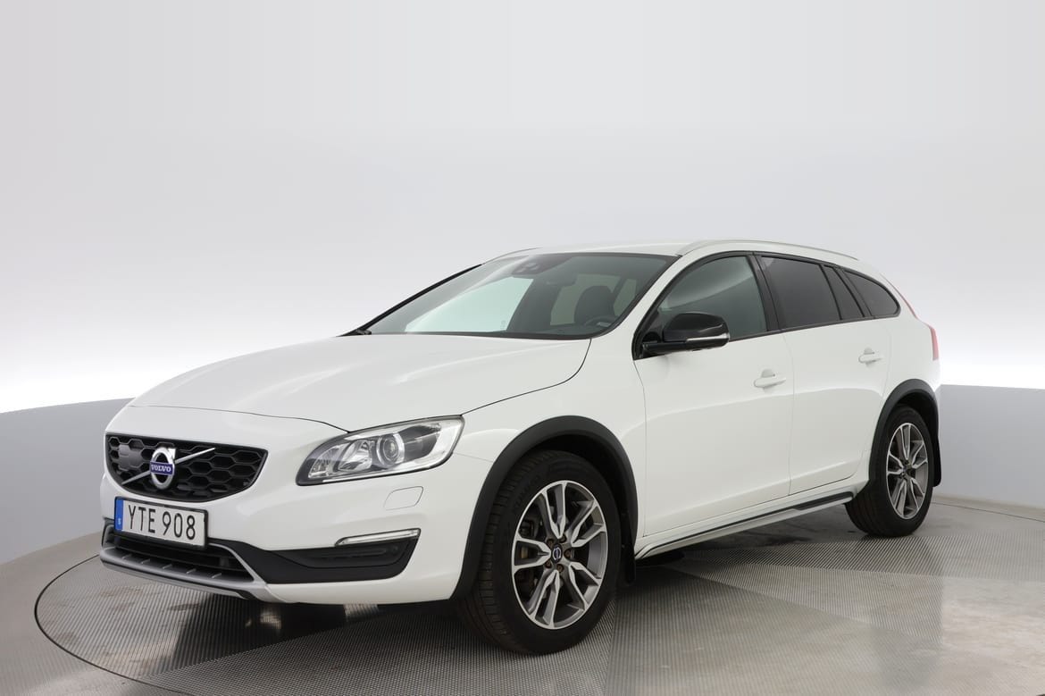 Volvo V60 Cross Country 2018 – bild 1 av 21