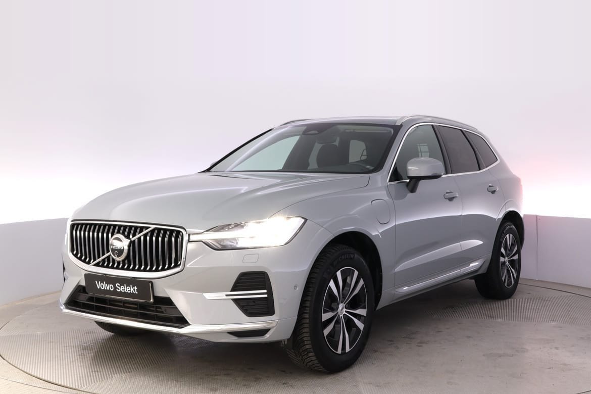 Volvo XC60 2024 – bild 1 av 18