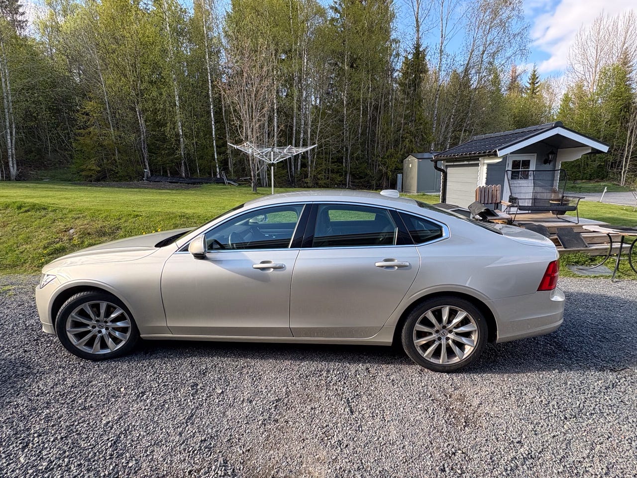Volvo S90 2017 – bild 1 av 4