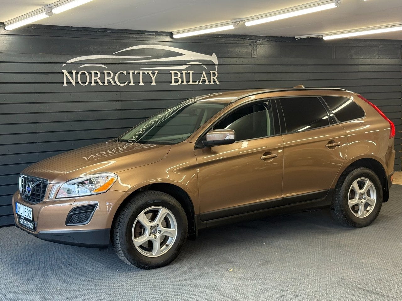 Volvo XC60 2012 – bild 1 av 12