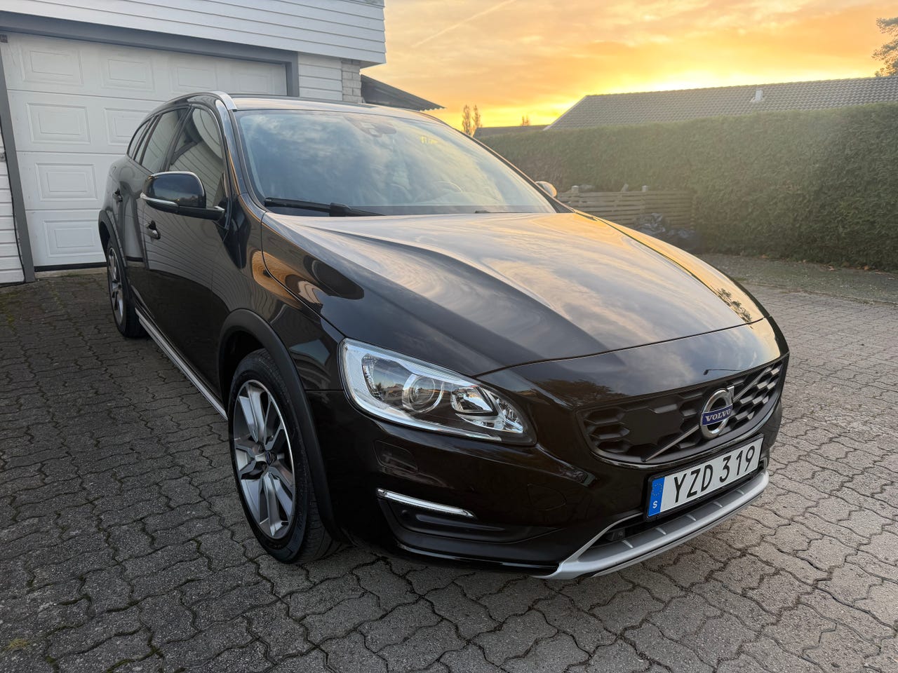 Volvo V60 Cross Country 2018 – bild 1 av 6