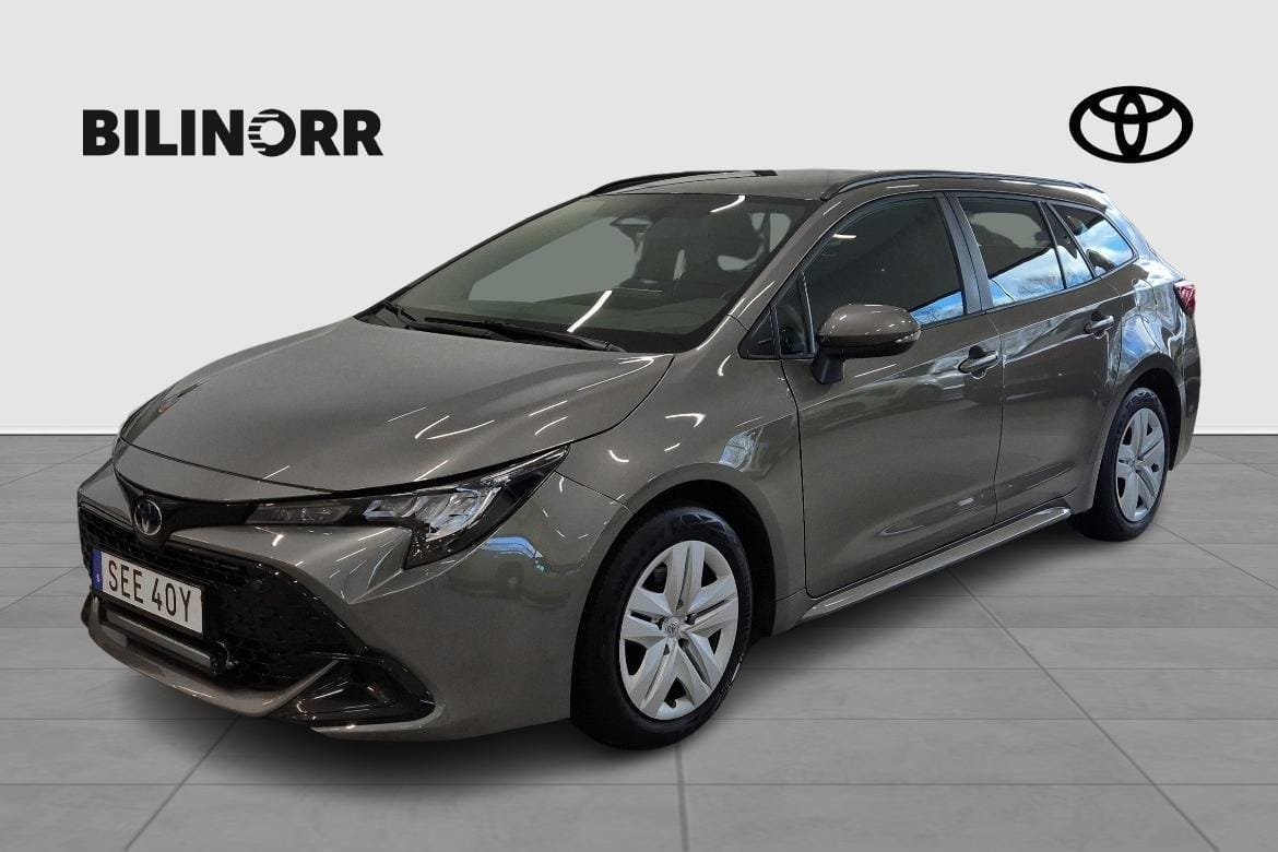 Toyota Corolla 2023 – bild 1 av 12