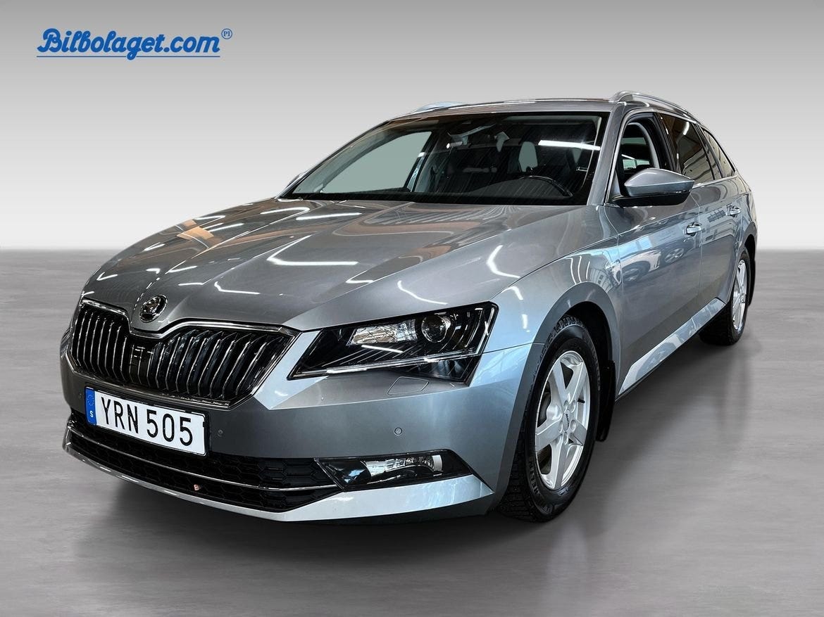 Skoda Superb 2018 – bild 1 av 15