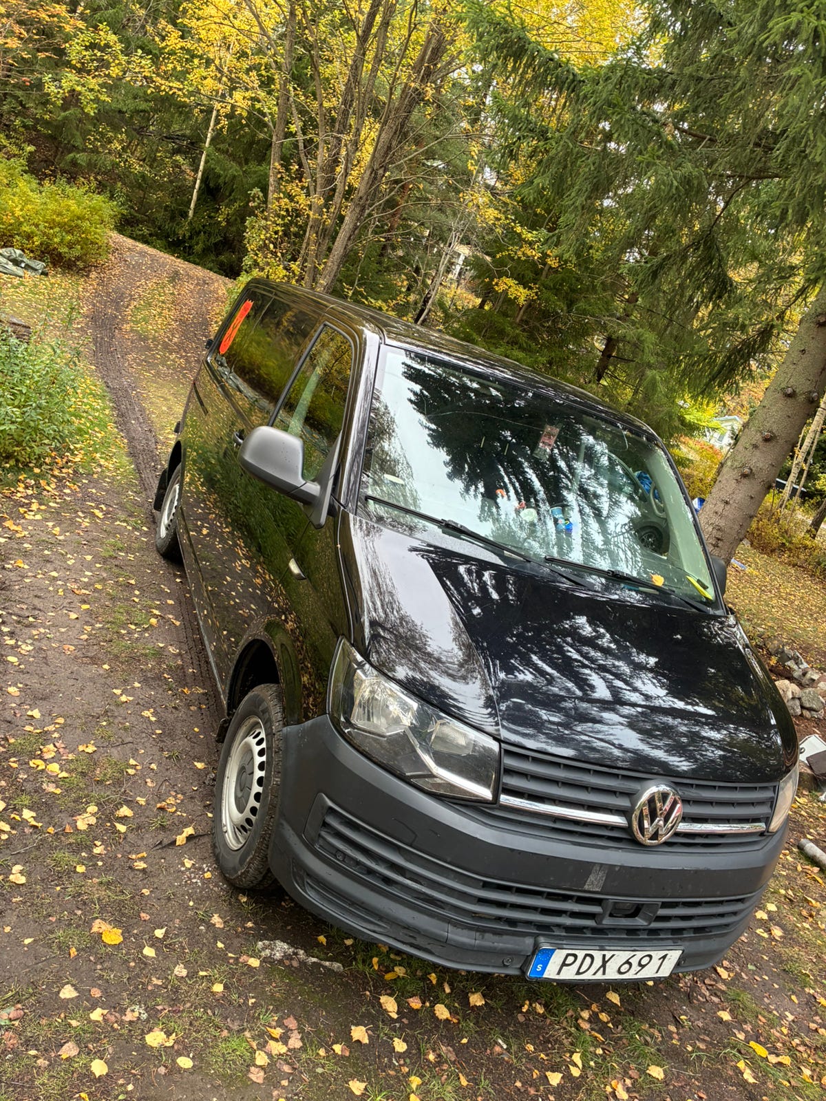 Volkswagen Transporter 2017 – bild 1 av 6