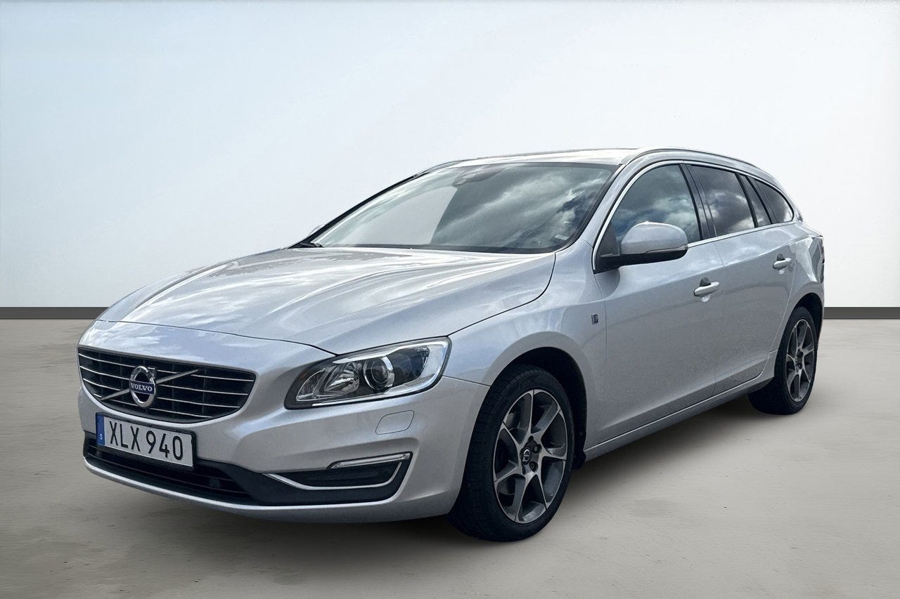 Volvo V60 2016 – bild 1 av 20