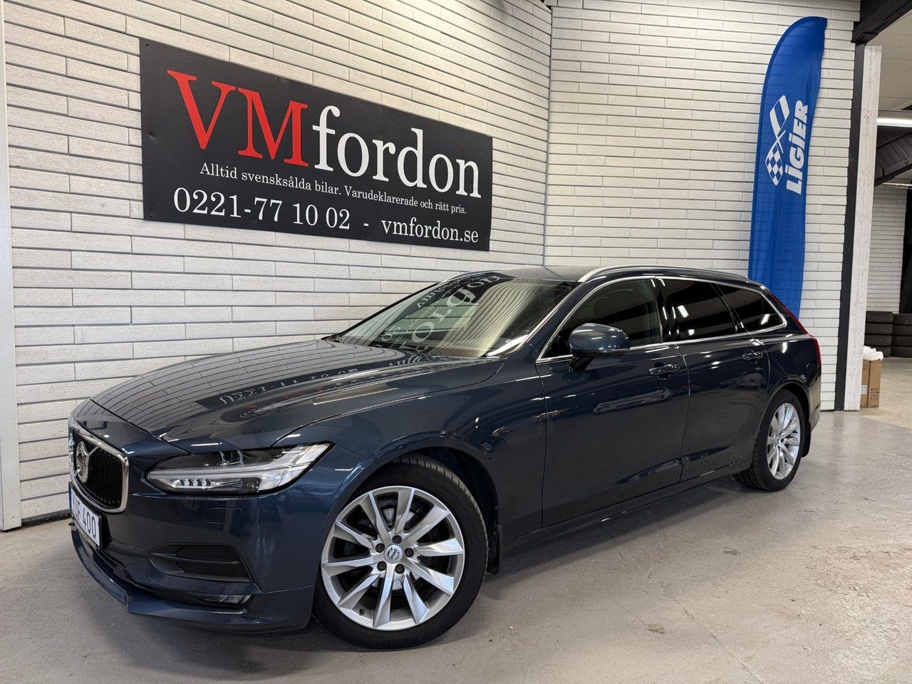 Volvo V90 2019 – bild 1 av 17