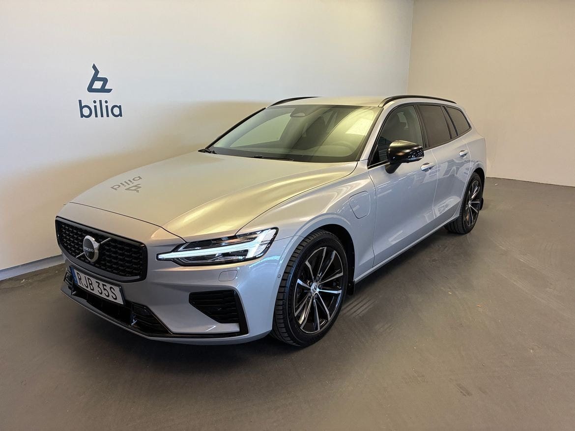 Volvo V60 2025 – bild 1 av 22