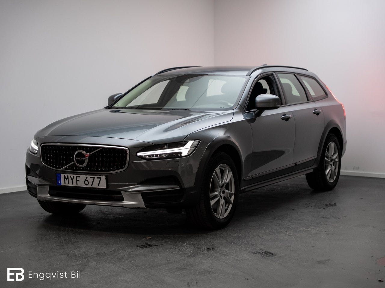 Volvo V90 Cross Country 2017 – bild 1 av 24