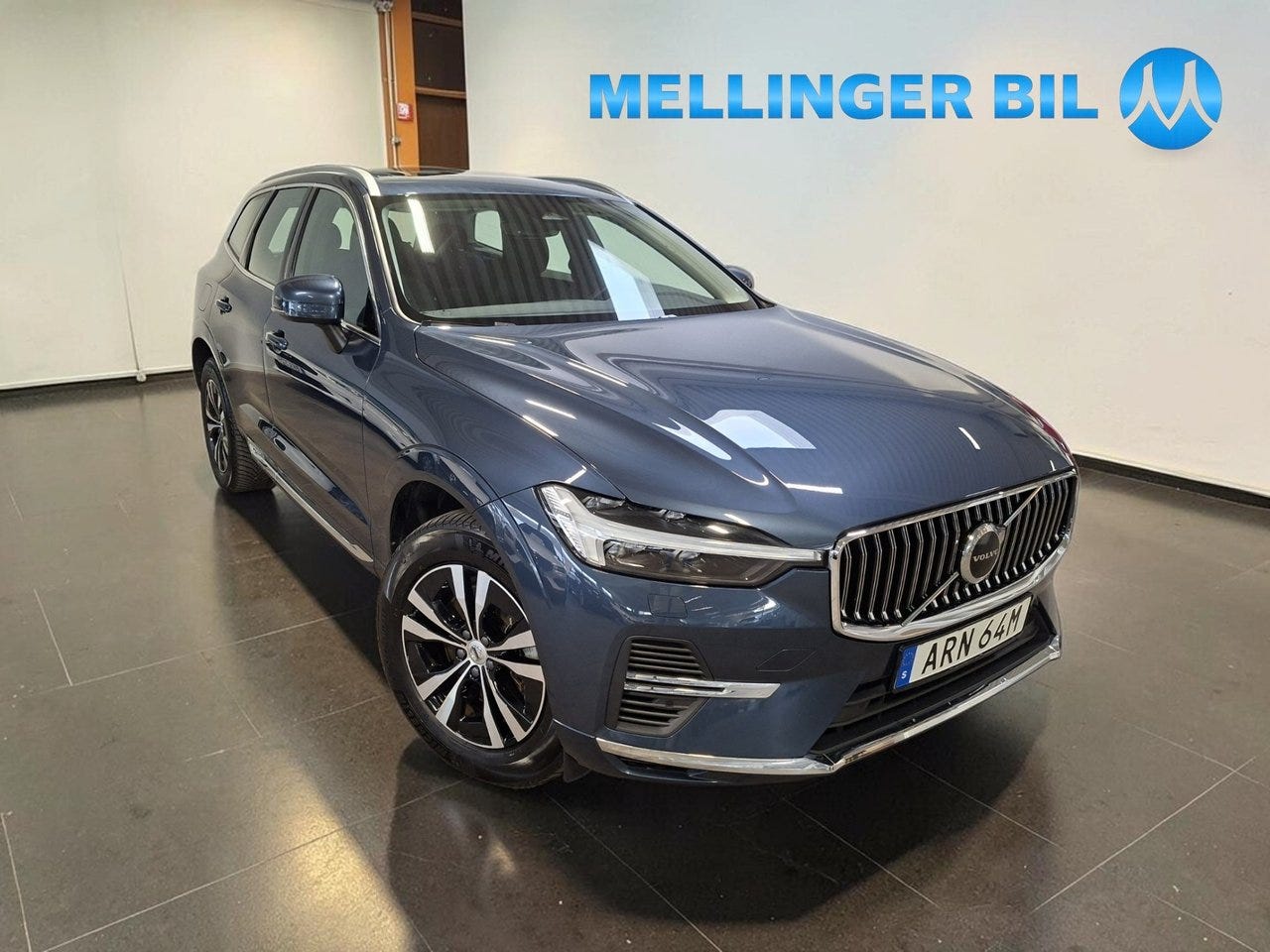 Volvo XC60 2024 – bild 1 av 24