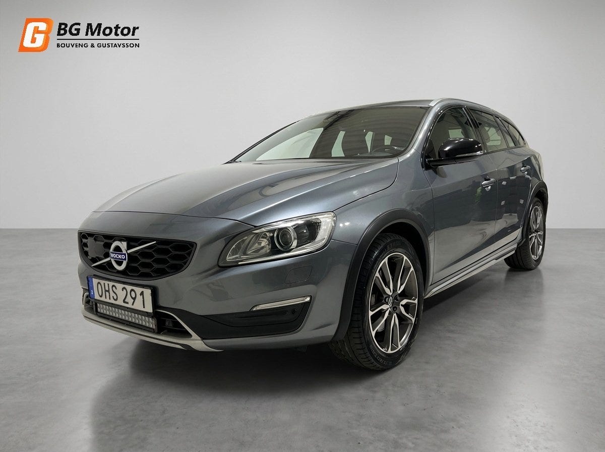 Volvo V60 Cross Country 2017 – bild 1 av 20