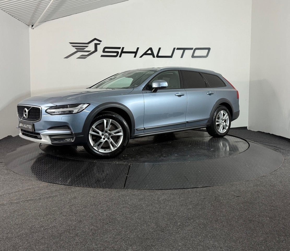 Volvo V90 Cross Country 2018 – bild 1 av 20