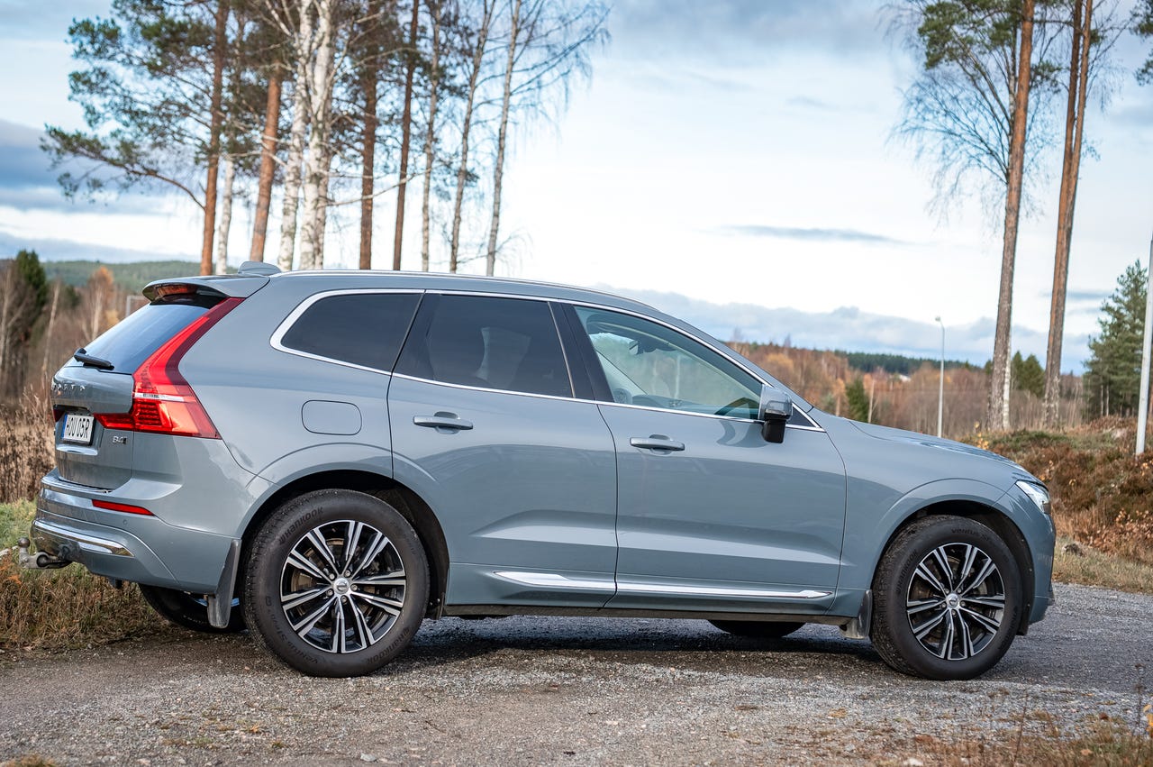 Volvo XC60 2022 – bild 1 av 15