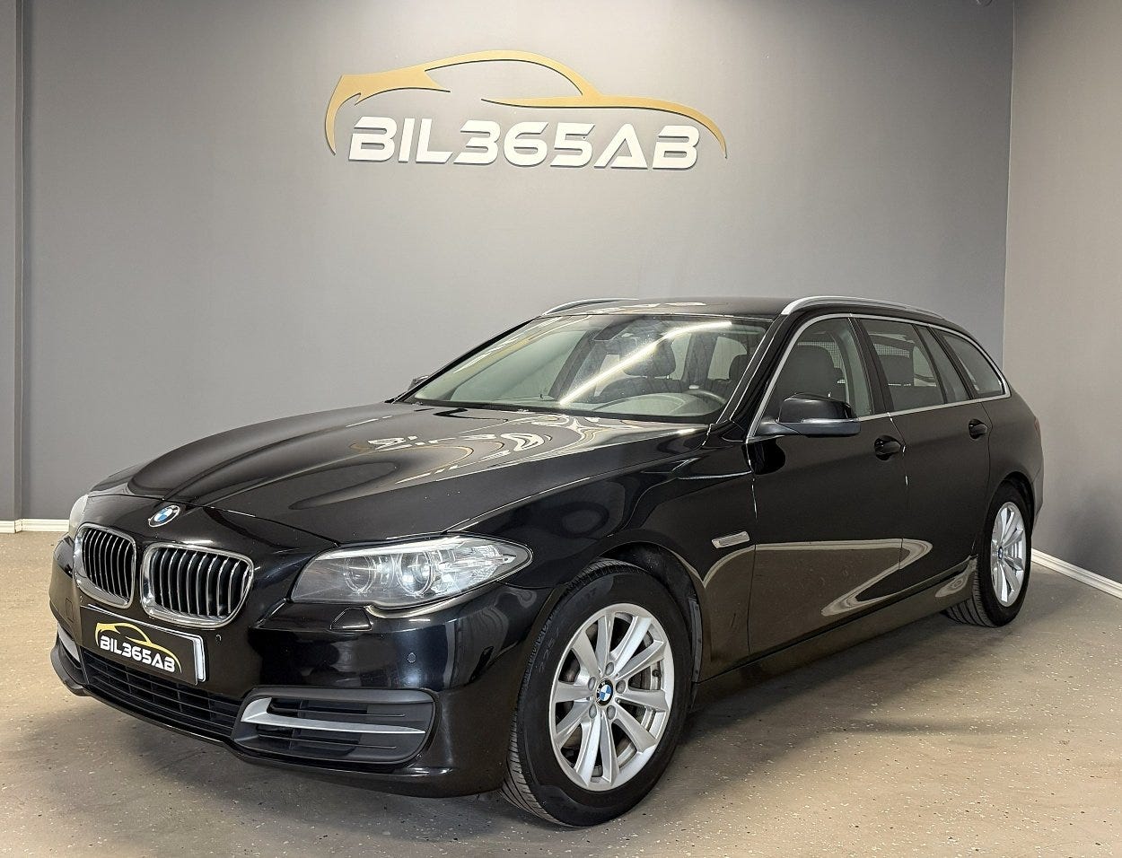 BMW 520d 2015 – bild 1 av 18