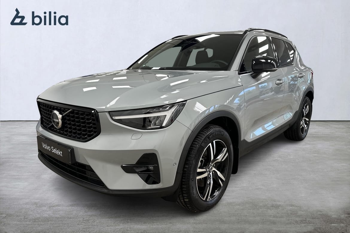 Volvo XC40 2025 – bild 1 av 24